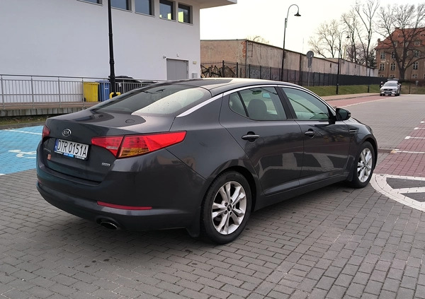 Kia Optima cena 28900 przebieg: 280000, rok produkcji 2011 z Trzebnica małe 137